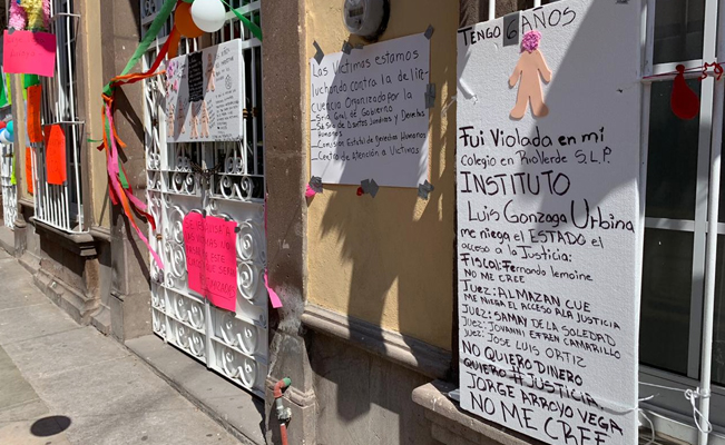 “Las maestras malas meten su lengua en mi boca”: niña de kinder violada