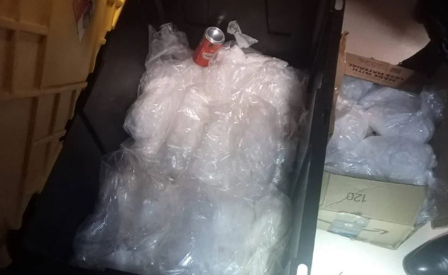 Aseguran 100 mil pastillas de posible fentanilo al interior de una bodega en Tijuana