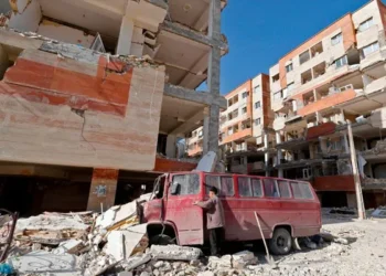 Potente sismo de 5.9 deja más de 800 heridos y al menos 3 muertos