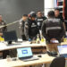 Estalla explosivo enviado a periodista en Ecuador