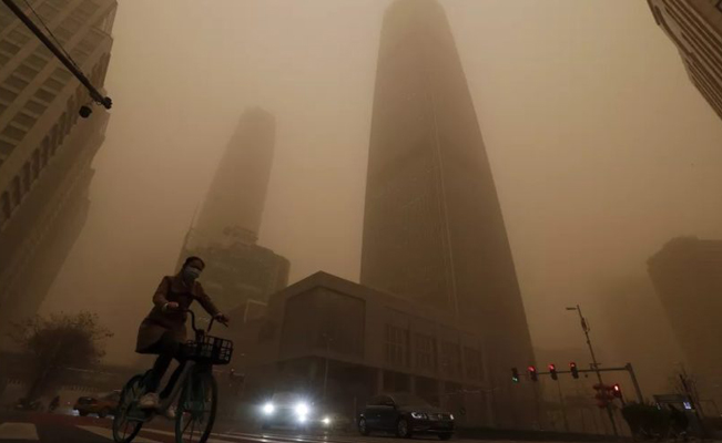 Tormenta de arena cubre varias zonas del norte de China