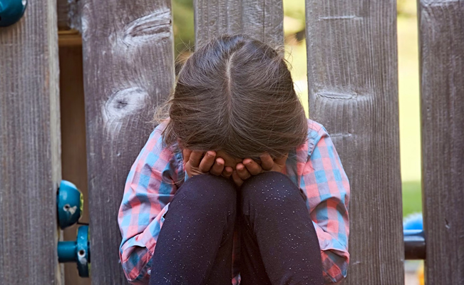 Terrible: niños de 6 años abusan de su compañerita de la escuela
