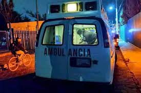 Depravados: violan a una joven y lo hacen frente a su familia