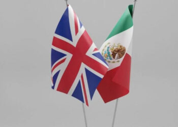 Por temporada de huracanes e inseguridad, Reino Unido emite alerta de viaje a México