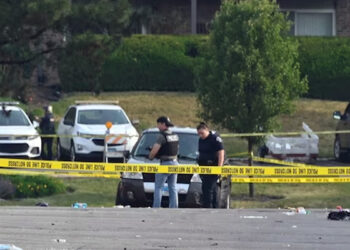 Creyó que la estaba secuestrando: mata su chofer de Uber durante el viaje
