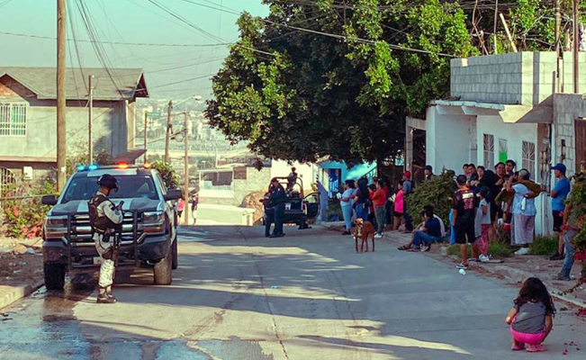 En Tijuana, hombre incendia el domicilio de sus padres porque había fantasmas