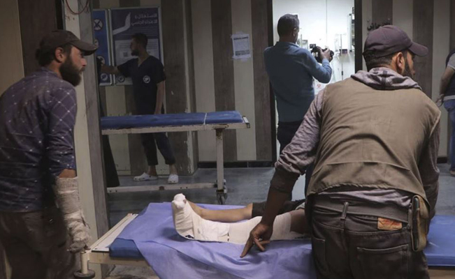 Reportan al menos 80 muertos tras ataque con drones en academia militar de Siria