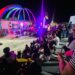 Encienden el “Dino Navideño” en el Tamux, en medio de villancicos, bailes y Santa Claus