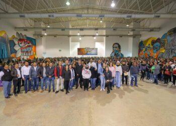 Becas del Gobierno de Carlos Peña Ortiz transforman vidas de familias en Reynosa