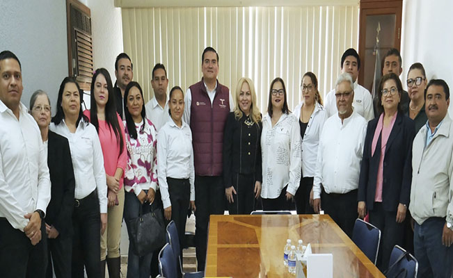 Nombran a maestra Nora Hilda de los Reyes Vázquez como titular de la Oficina de Enlace Educativo con la SEP