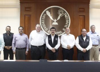 Rector estrecha vínculos de la UAT con sector empresarial del sur de Tamaulipas