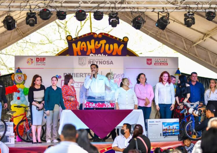 Festejaron más de 10 mil personas Día de la Familia con Carlos Peña Ortiz