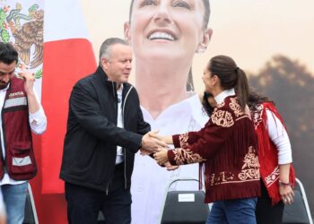 Confirman neolaredenses contundente apoyo para Claudia Sheinbaum y Carlos Canturosas