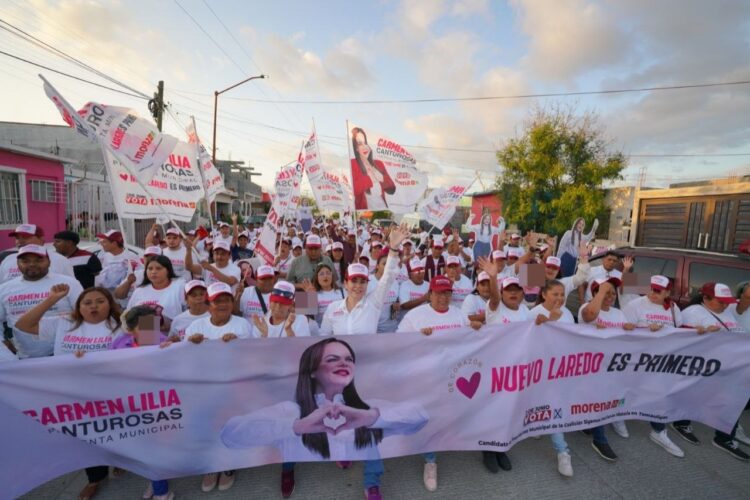 Carmen Lilia Canturosas: Imparable en las encuestas en Nuevo Laredo