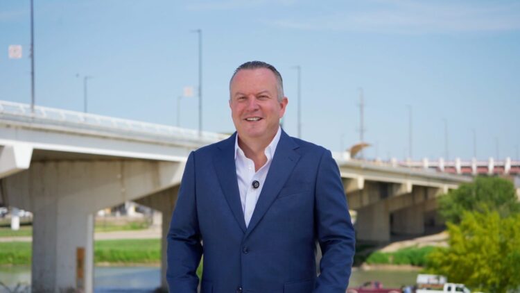 Impulsará Carlos Canturosas liderazgo comercial de Nuevo Laredo