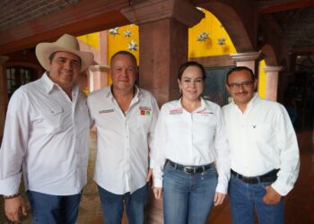 Fortalecerá Carmen Lilia Canturosas Villarreal acciones que impulsen al sector restaurantero de Nuevo Laredo