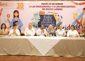 Impulsará Carlos Canturosas la educación y el apoyo al magisterio desde el congreso