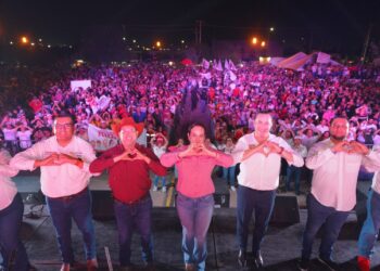 Distrito III da respaldo a Carmen Lilia Canturosas en Nuevo Laredo