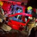 Prensado tras chocar con autobús en Altamira