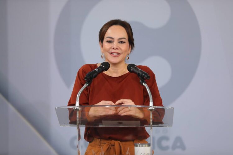 alcaldesa Carmen Lilia Canturosas Villarreal