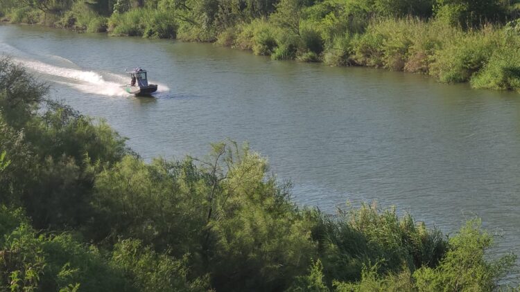 Rescatan Cuerpo de Migrante Ahogado en el Río Bravo