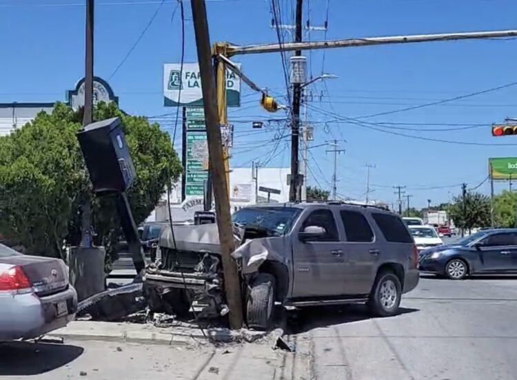 Persecución en La Cañada Termina en Choque en Reynosa