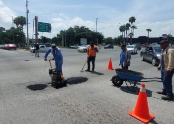 Activan Estado y Municipio Victoria programa emergente de bacheo