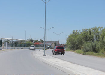 Gobierno de Nuevo Laredo atiende reportes de alumbrado y bacheo de manera puntual