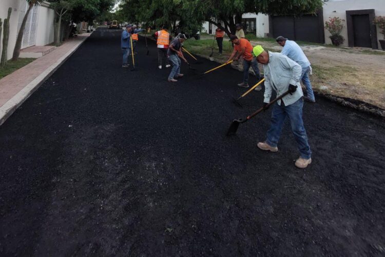 Rehabilita Municipio 33 mil m2 más de asfalto en calles y caminos ejidales