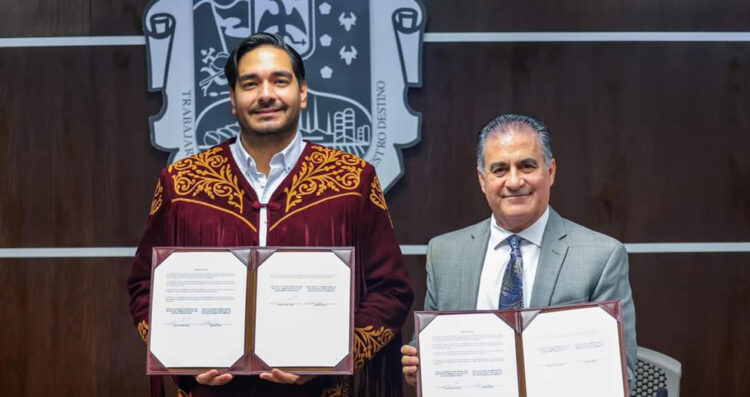 Firma del Alcalde Carlos Peña Ortiz une región binacional por su historia y comercio