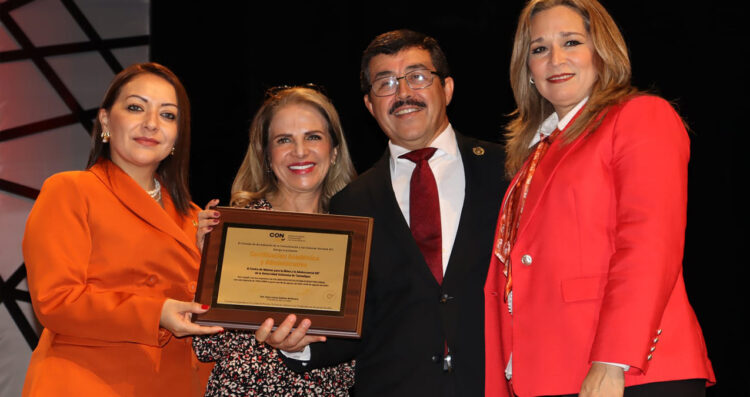 Recibe la UAT reconocimiento nacional por la calidad de sus programas educativos