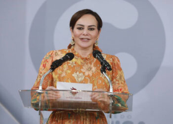 Transforma Carmen Lilia Canturosas servicios públicos de Nuevo Laredo