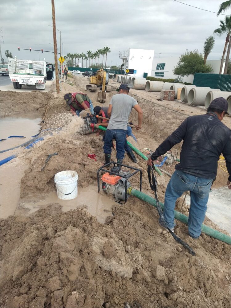 Corte de agua afecta a más de 118 colonias en Reynosa tras ruptura de tubería