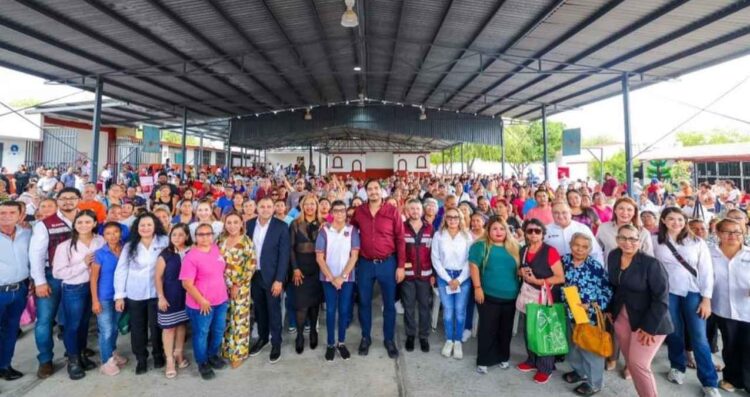 Proporcionó Carlos Peña Ortiz servicios de asistencia social en Las Cumbres