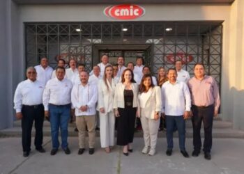 Reconocen líderes constructores del estado inversión sin precedente en obra pública en Nuevo Laredo