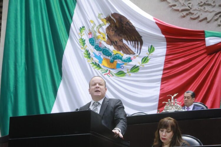 Promueve Carlos Canturosas Modernización del Servicio Público