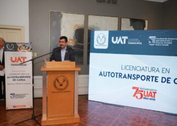 Presenta rector de la UAT nueva Licenciatura en Autotransporte de Carga