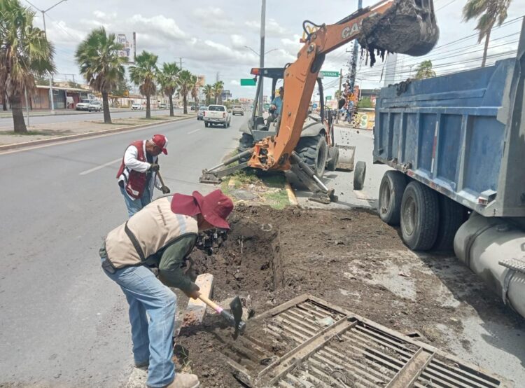 Permanente mantenimiento a drenes, canales e instalaciones pluviales en Reynosa