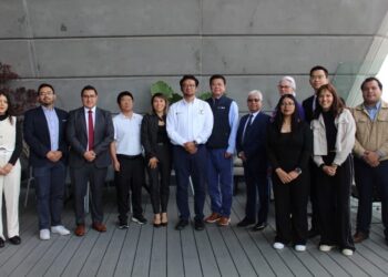 Sostienen reunión estratégica SEDENER y directivos del Parque Eólico “Huizache”