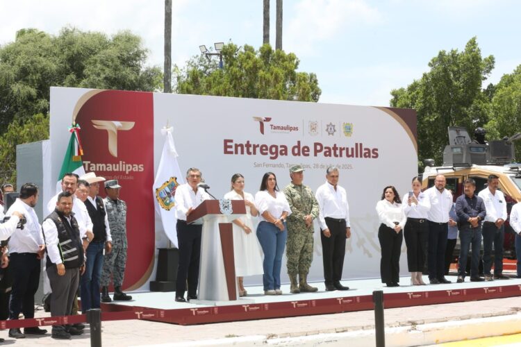 Refuerza Américo seguridad en San Fernando y la región con entrega de nuevas patrullas