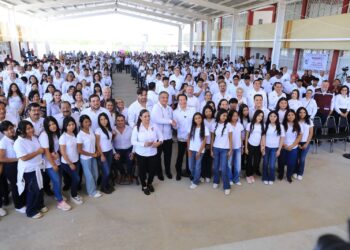 Apoyos sin precedentes en educación recibe Tamaulipas, destacan Américo Villarreal y Mario Delgado