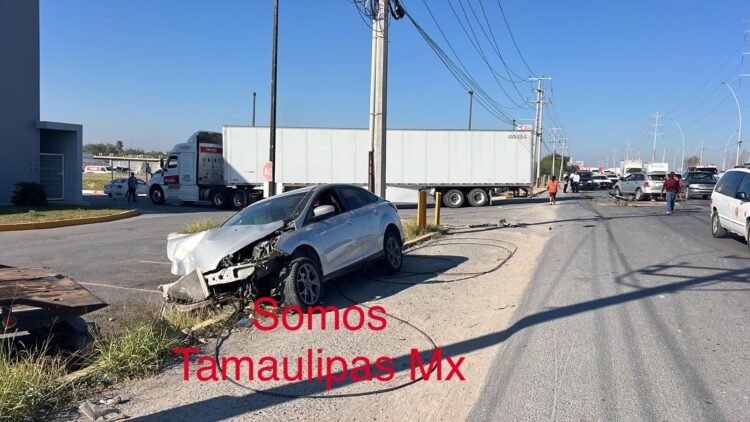 En Reynosa: Choque múltiple deja un herido y pérdidas por varios miles de pesos en Libramiento Monterrey