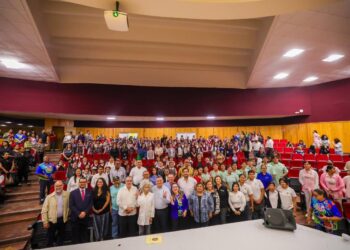 En Reynosa: Participó Alcalde Carlos Peña Ortiz en la Feria Infantil de la Ciencia, Tecnología y Arte 2025 del IPN