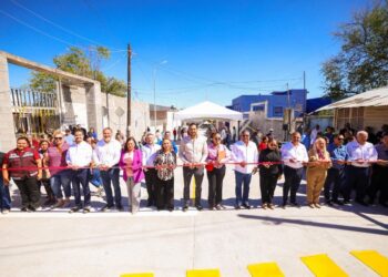 Inauguró Carlos Peña Ortiz otra pavimentación hidráulica