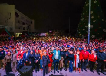 Celebró Carlos Peña Ortiz el inicio de la Navidad 2025 con más de 10 Mil reynosenses