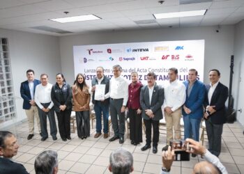 Consolida Tamaulipas su competitividad; lanza Clúster Automotriz
