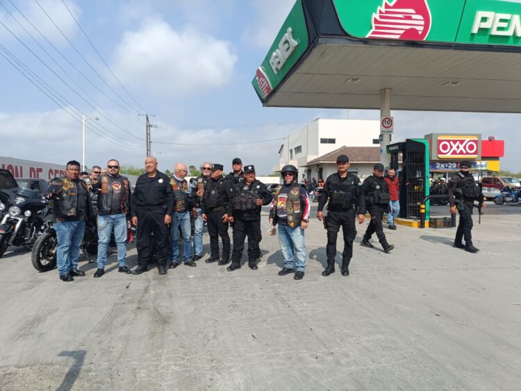 Resguarda Guardia Estatal caravana internacional de motociclistas