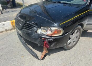 Motociclista pierde pierna al chocar contra vehículo en Ciudad Victoria