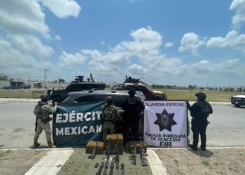 Armas, narcóticos y camioneta robada son asegurados por Guardia Estatal y el Ejército en operativo conjunto en Matamoros