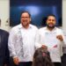 Entrega Miguel Ángel Valdez García nombramiento al nuevo titular del CREDE Nuevo Laredo